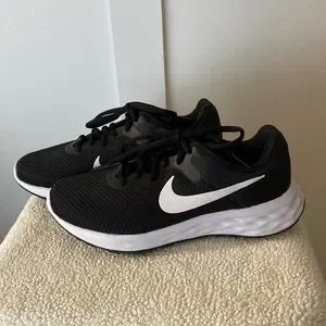 Sepatu Nike Nike Revolution Nike Running Shoes For Womens